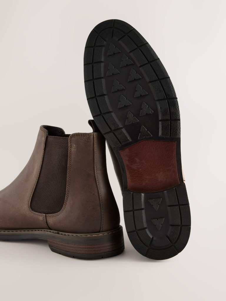 Fortune933| Brown Waxy Leather Chelsea Boots - Image 6