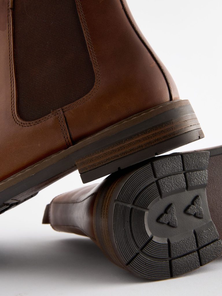 Fortune917| Tan Brown Waxy Leather Chelsea Boots - Image 6